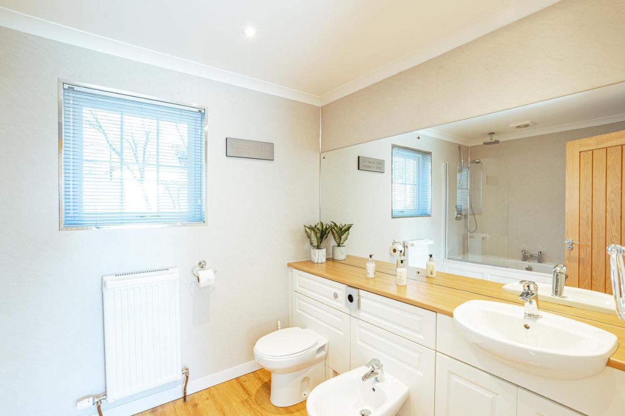 Sparrowhawk Cottage With Hot Tub Newton Stewart Exterior foto